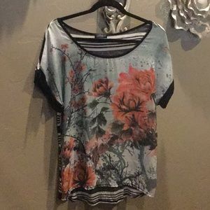 Lavish - Flower Tee